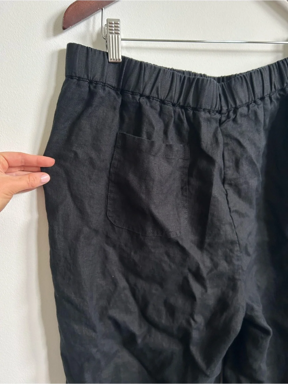 Quince Black Linen Cropped Pants XL